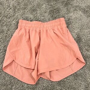 Lululemon track that short 5”